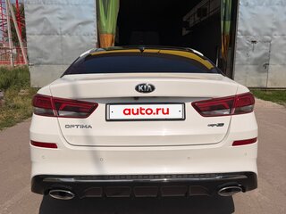 2020 Kia Optima IV Рестайлинг, белый, 2300000 рублей, вид 5