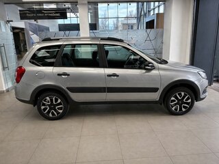 2026 Lada (ВАЗ) Granta Cross I Рестайлинг, серебристый, 1216000 рублей, вид 4