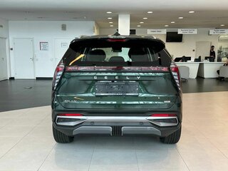 2026 Geely Atlas II, зелёный, 3449990 рублей, вид 5