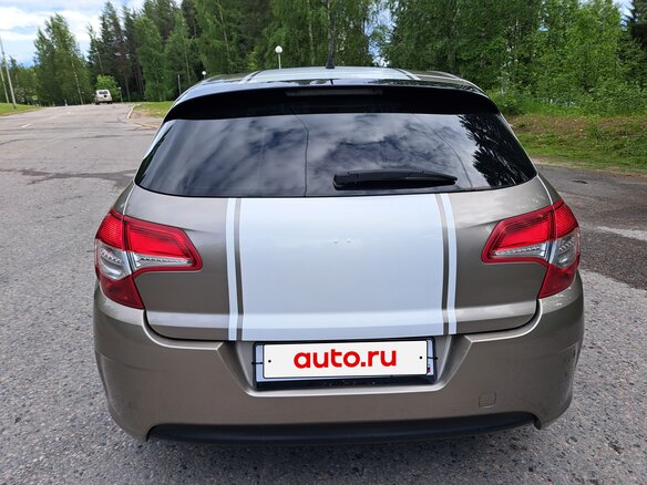 2011 Citroen C4 II, бежевый, 585000 рублей - вид 5