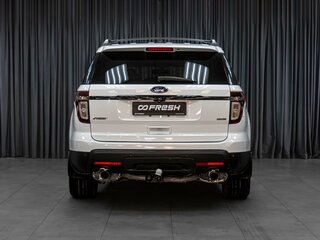 2013 Ford Explorer Sport V, белый, 1829000 рублей, вид 4