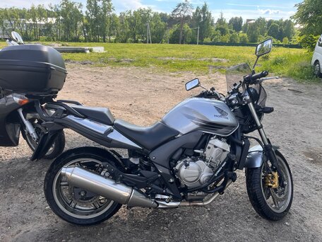 2009 Honda CBF 600, серый, 590000 рублей, вид 1