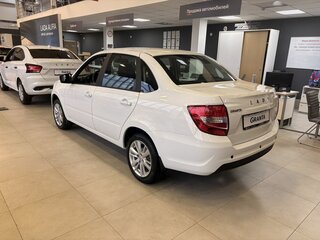 2026 Lada (ВАЗ) Granta I Рестайлинг, белый, 1277900 рублей, вид 5