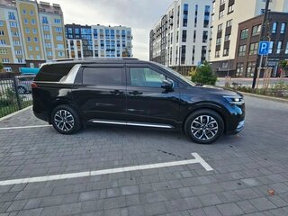 2021 Kia Carnival IV, чёрный, 4700000 рублей, вид 2