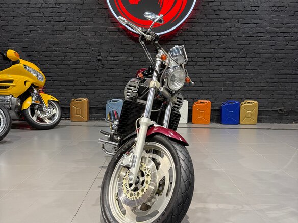 1997 Yamaha V-Max 1200, красный, 365000 рублей - вид 11