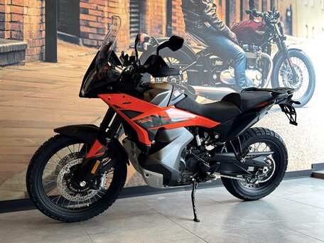2026 KTM 790 Adventure, оранжевый, 1449900 рублей, вид 2