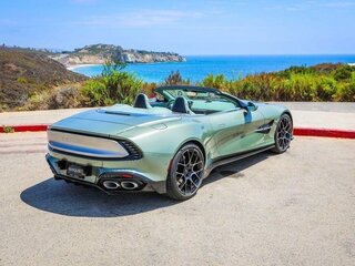 2026 Aston Martin Vanquish III, зелёный, 71244620 рублей, вид 3