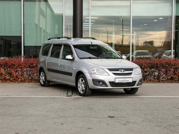 2014 Lada (ВАЗ) Largus I, серебристый, 580000 рублей - вид 4