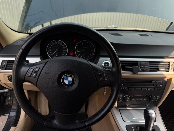 2005 BMW 3 серии 320i V (E90/E91/E92/E93), чёрный, 650000 рублей - вид 5