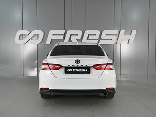 2021 Toyota Camry VIII (XV70) Рестайлинг, белый, 2129000 рублей, вид 4