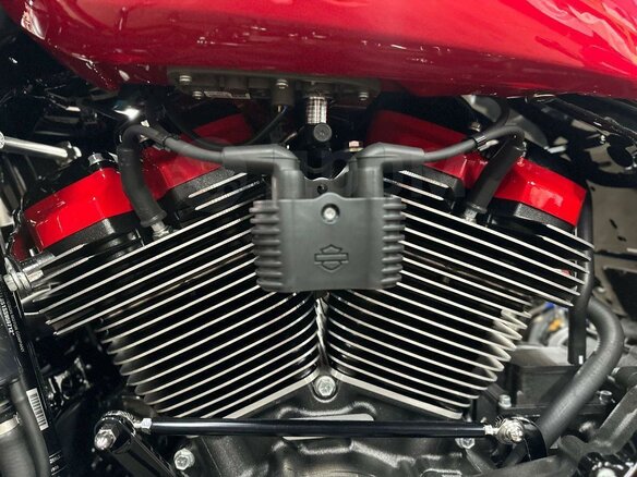 2025 Harley-Davidson CVO Road Glide ST, красный, 5170000 рублей - вид 37