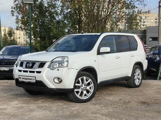 2013 Nissan X-Trail II Рестайлинг, белый, 989000 рублей, вид 1