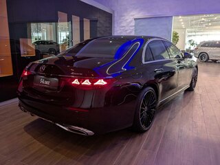 2026 Mercedes-Benz S-Класс 580 Long 4MATIC VII (W223) Рестайлинг, чёрный, 32500000 рублей, вид 2
