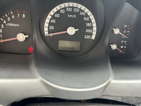 2006 Kia Sportage II, серебристый, 850000 рублей - вид 9