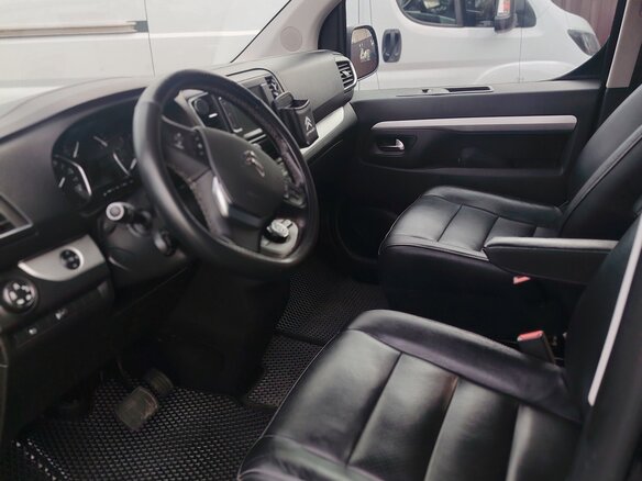 2021 Citroen SpaceTourer XL I, чёрный, 3400000 рублей - вид 4