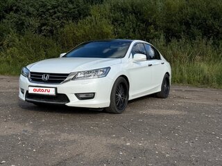 2013 Honda Accord IX, белый, 1750000 рублей, вид 2