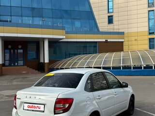 2023 Lada (ВАЗ) Granta I Рестайлинг, белый, 591000 рублей, вид 4