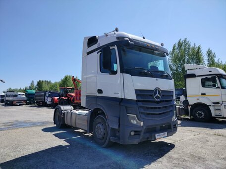 2024 Mercedes-Benz Actros, белый, 7764750 рублей, вид 2