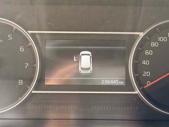 2021 Kia Sorento IV, белый, 3050000 рублей - вид 10