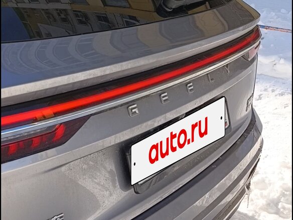 2025 Geely Monjaro (Xingyue L) I Рестайлинг 2 (China Market), серый, 4000000 рублей - вид 12