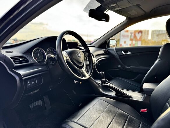 2012 Honda Accord VIII Рестайлинг, чёрный, 1595000 рублей - вид 9