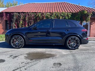 2015 Porsche Cayenne GTS II Рестайлинг (958), чёрный, 3950000 рублей, вид 1
