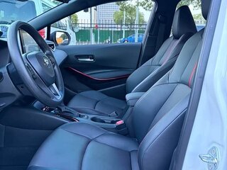 2021 Toyota Levin XII (E210), белый, 1432000 рублей, вид 5