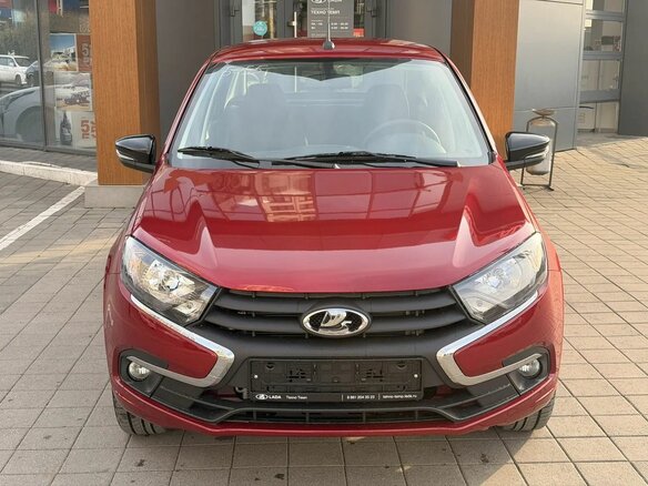 2026 Lada (ВАЗ) Granta I Рестайлинг, красный, 1310000 рублей - вид 1