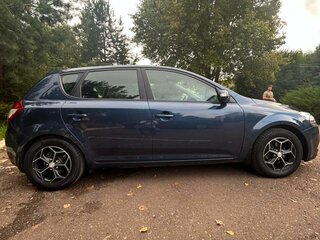 2010 Kia Ceed I Рестайлинг, синий, 1050000 рублей, вид 4