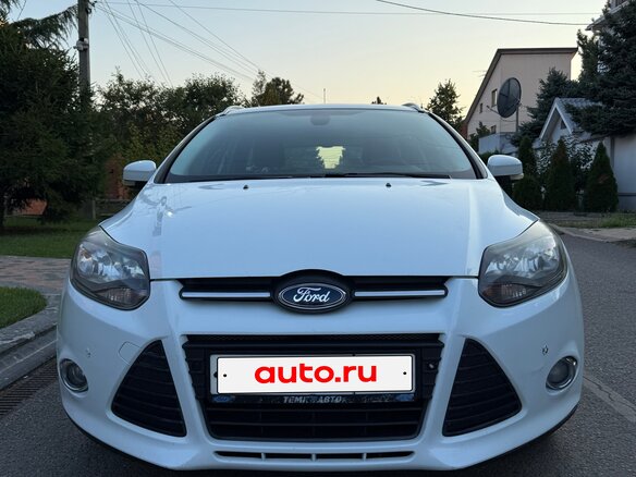 2014 Ford Focus III, белый, 890000 рублей - вид 3