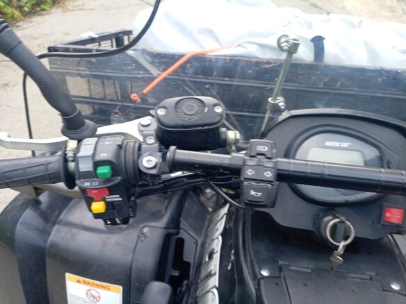 2006 Arctic Cat 650 Series, чёрный, 550000 рублей - вид 6