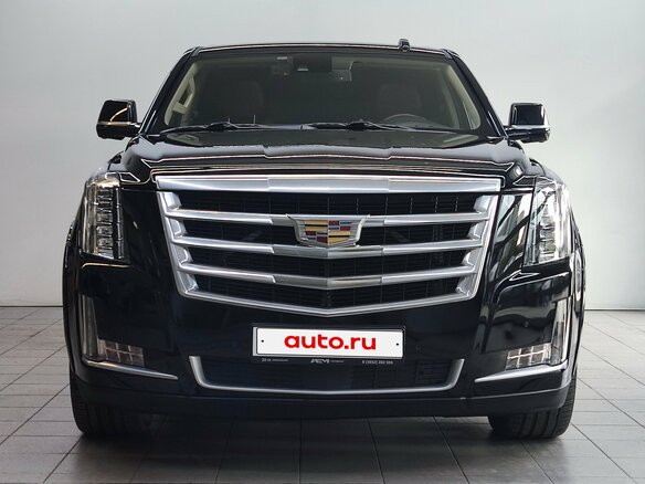 2016 Cadillac Escalade IV, чёрный, 4000000 рублей - вид 1