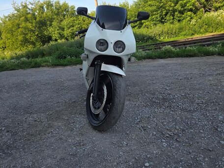 1991 Honda VFR 400, белый, 220000 рублей, вид 2