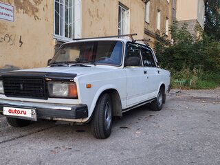 2004 Lada (ВАЗ) 2107, белый, 125000 рублей, вид 1
