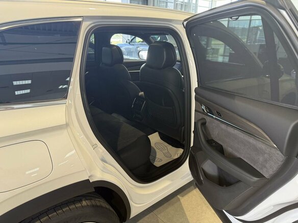 2026 Geely Monjaro I Рестайлинг, белый, 4954990 рублей - вид 15