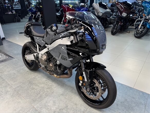 2025 Yamaha XSR900, чёрный, 1149000 рублей - вид 4