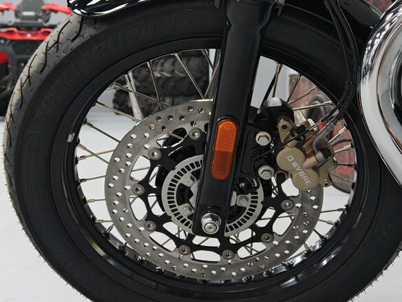 2025 Royal Enfield Interceptor, чёрный, 699000 рублей - вид 19