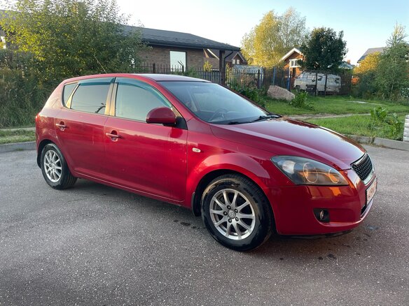 2008 Kia Ceed I, пурпурный, 510000 рублей - вид 1