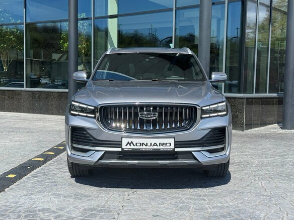2026 Geely Monjaro I Рестайлинг, серебристый - вид 2