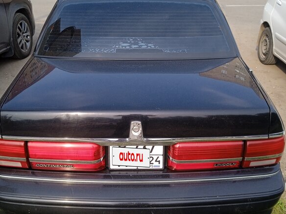 1993 Lincoln Continental VIII, чёрный, 800000 рублей - вид 4
