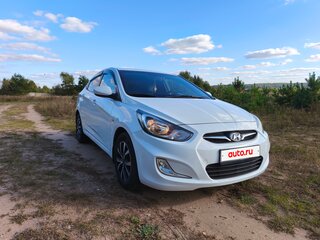 2012 Hyundai Solaris I, белый, 750000 рублей, вид 4