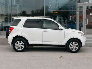 2006 Toyota Rush I, белый, 590000 рублей, вид 4