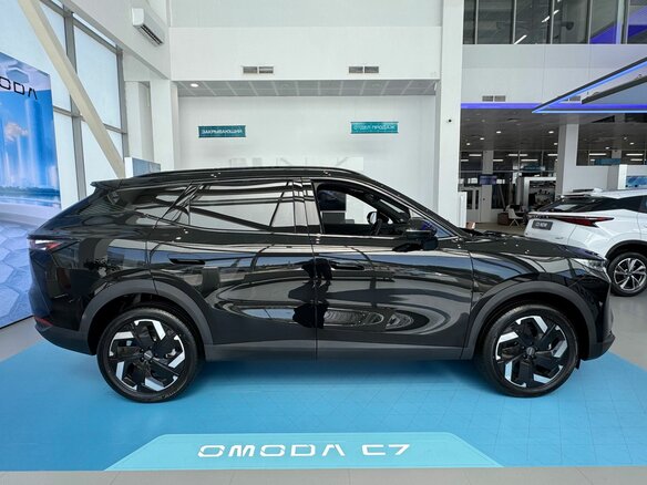 2026 Omoda C7, чёрный - вид 6