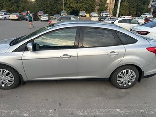 2011 Ford Focus III, серебристый, 600000 рублей, вид 4