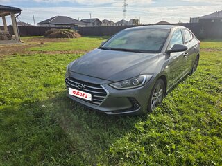 2017 Hyundai Elantra VI (AD), серый, 1290000 рублей, вид 1