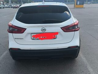 2019 Nissan Qashqai II, белый, 1880000 рублей, вид 2