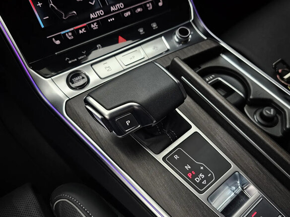 2025 Audi A6 45 TFSI V (C8) Рестайлинг, белый, 7480500 рублей - вид 15