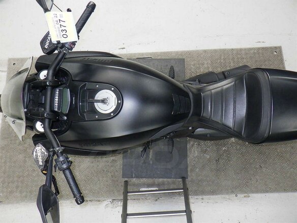 2015 Ducati Diavel, чёрный, 1250000 рублей - вид 6