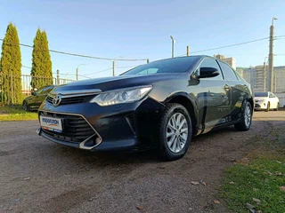 2017 Toyota Camry VIII (XV70), чёрный, 2043000 рублей, вид 2