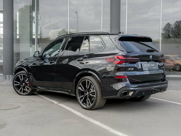 2024 BMW X5 40i IV (G05/G18) Рестайлинг, чёрный - вид 6